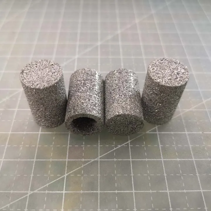  sintered porous metal filter element - STEEL FILTER CAP 16.75X21.25X17.5 50MICRON